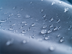 hydrophob (wasserabweisend) ausgerüstetes Aramidgewebe